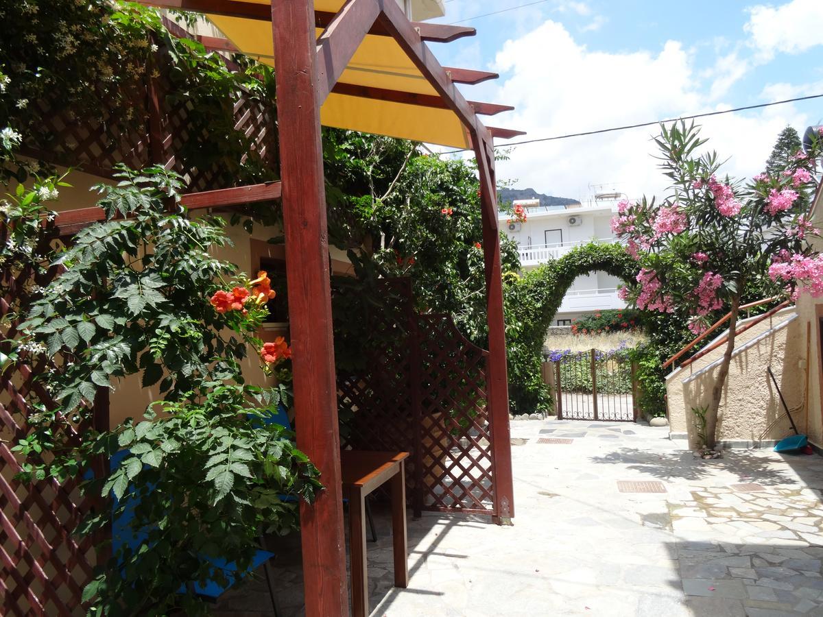 Lito Apartments Paleochora Extérieur photo