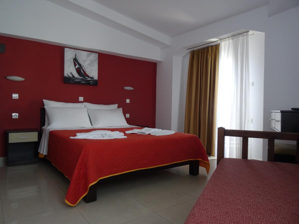 Lito Apartments Paleochora Extérieur photo