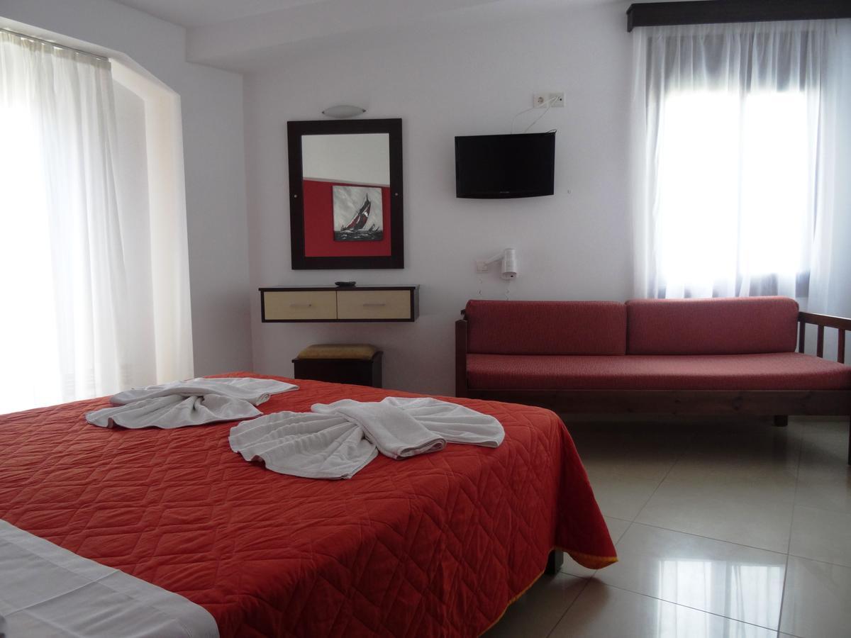 Lito Apartments Paleochora Extérieur photo