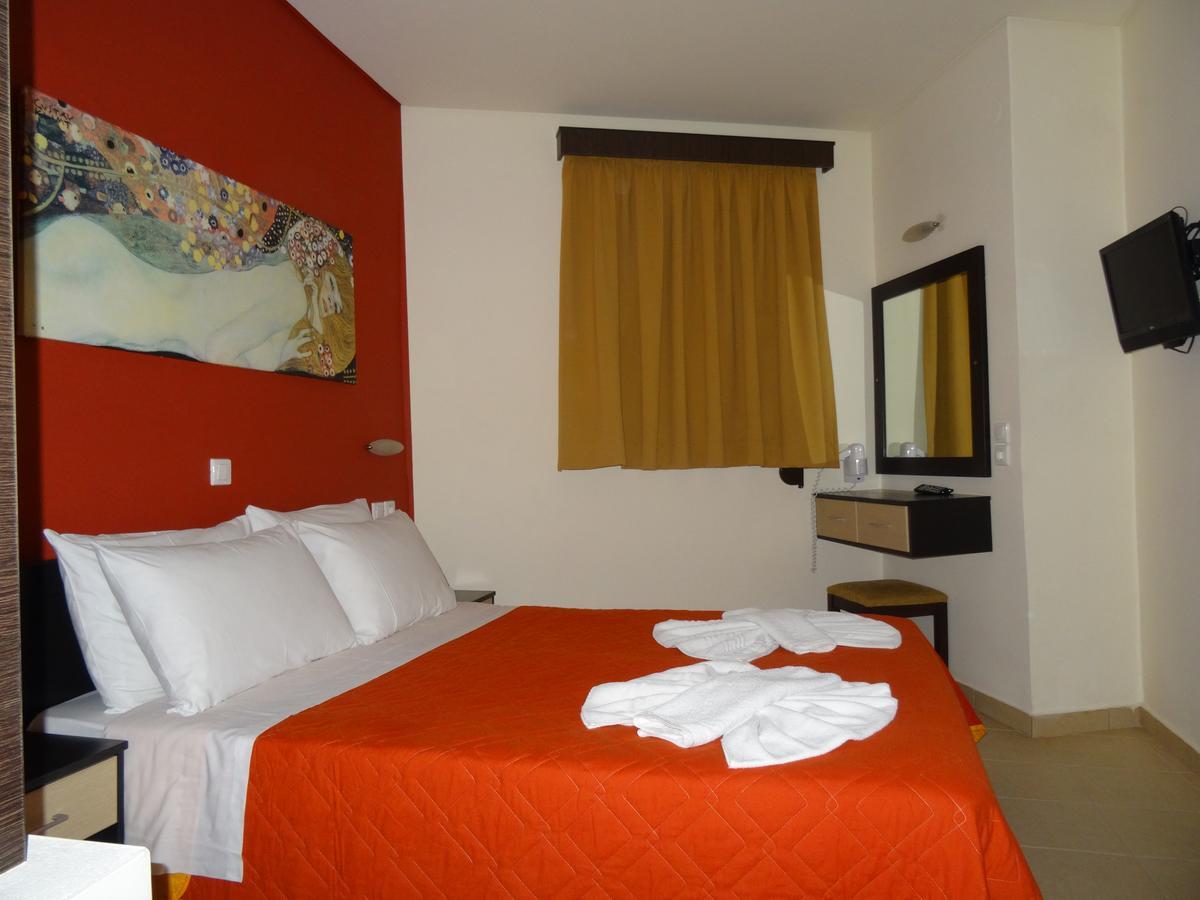 Lito Apartments Paleochora Extérieur photo