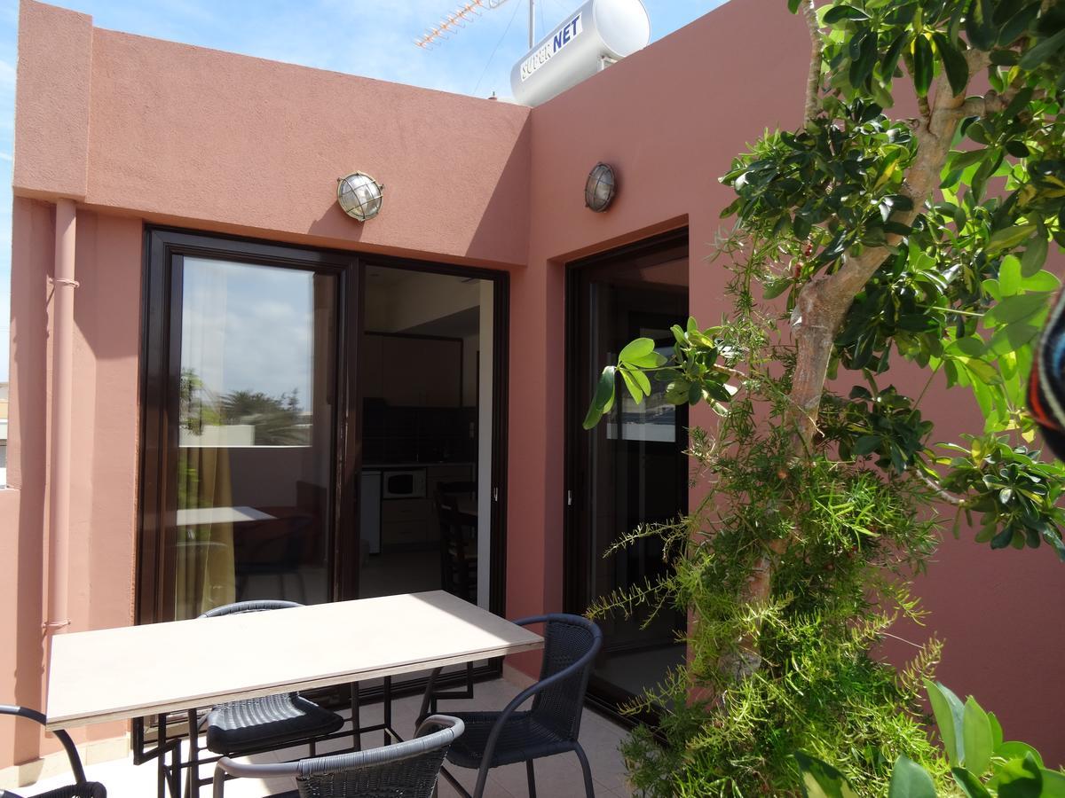 Lito Apartments Paleochora Extérieur photo