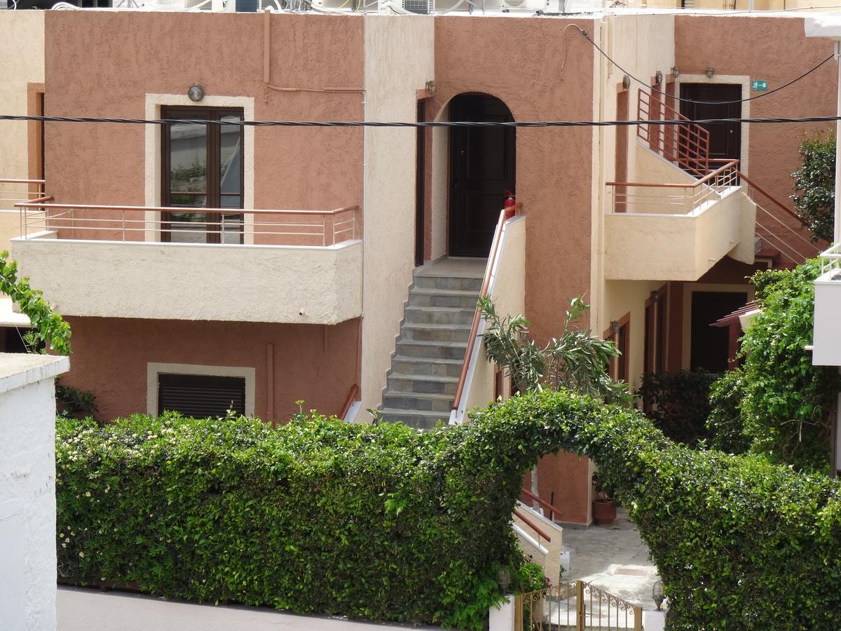 Lito Apartments Paleochora Extérieur photo